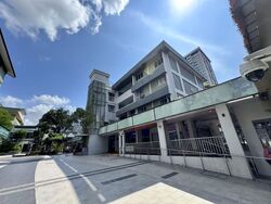 Ang Mo Kio Avenue 8 (D20), Shop House #546775301